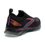 Women's Levitate StealthFit 6 - Image 5