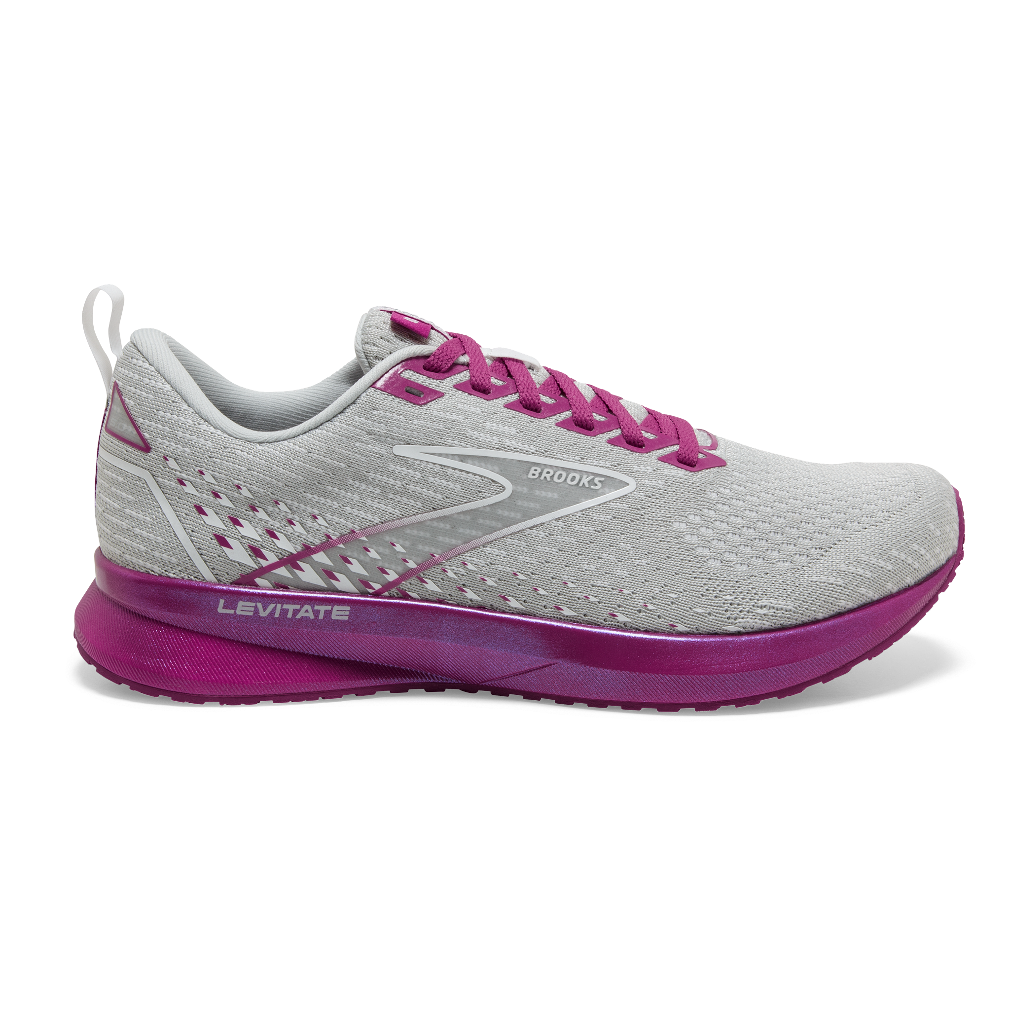 xxbakf55ye3kdmje7qle Women's Levitate 5 - Image 1